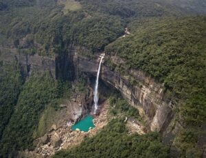 Nohkalikai Falls, Meghalaya
