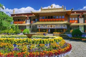Norbulingka Institute – A Cultural Gem