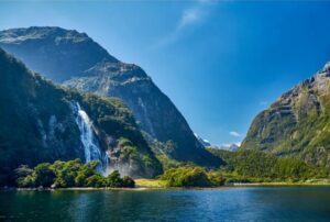 New Zealand – Backpacker’s Paradise at Every Turn