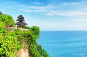 Visit Uluwatu Temple